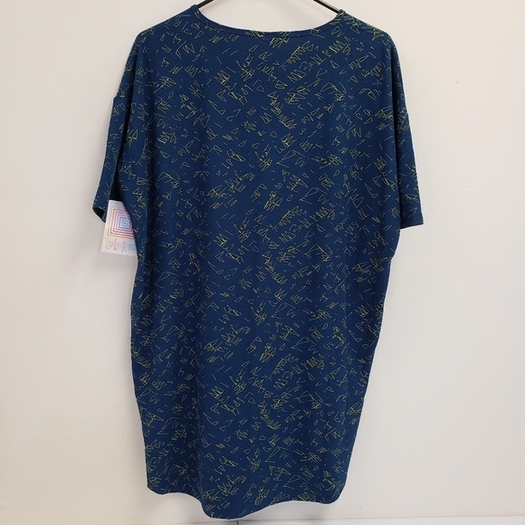 Lularoe Irma Randy Top Size XS - Picture 2 of 5